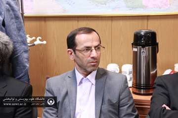 بازدید معاون وزیر بهداشت از مرکز ایرانوم